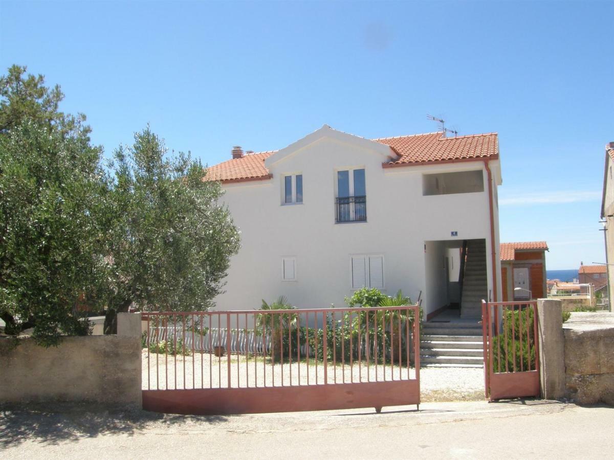 Apartments And Room Kiko Primošten Dış mekan fotoğraf